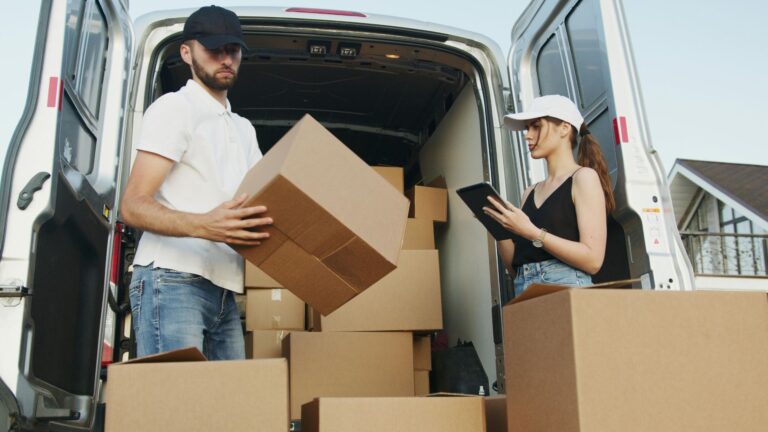 Ultimate Moving Checklist: 8-Week Timeline for Stress-Free Moving