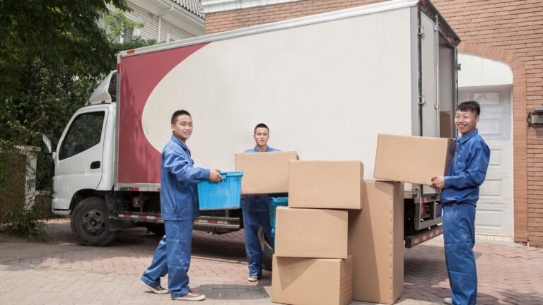 How to Choose the Right Moving Company: Red Flags to Avoid
